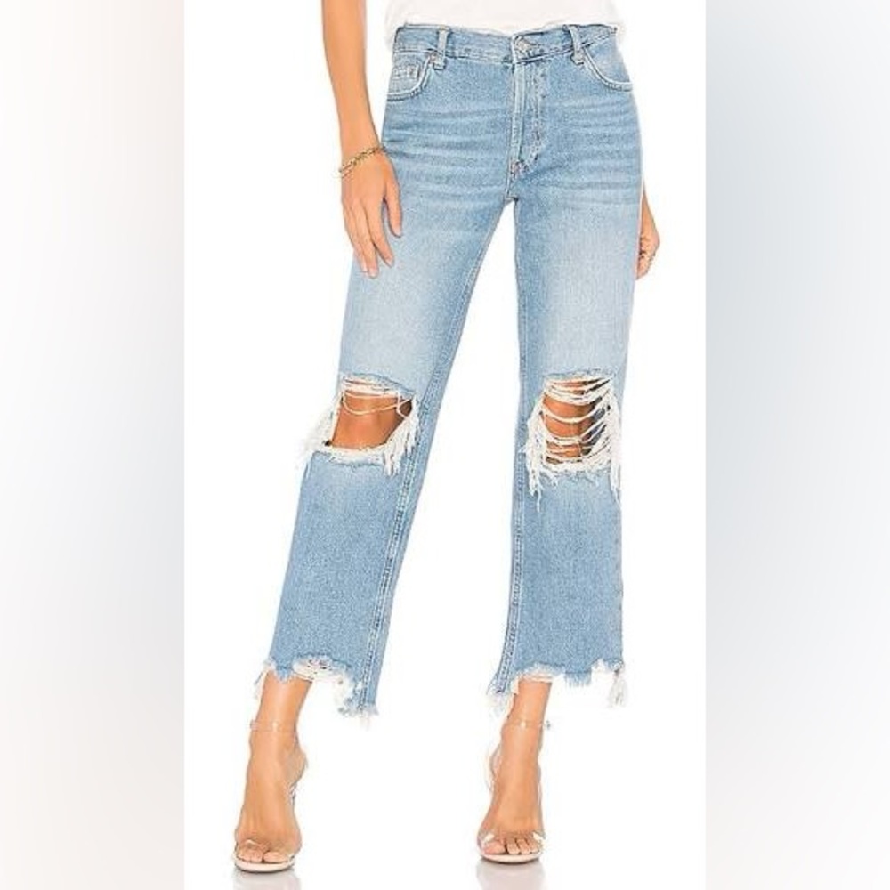 We The Free People Maggie Mid Rise Distressed Jeans Sz 26 Raw Cropped Light Wash
